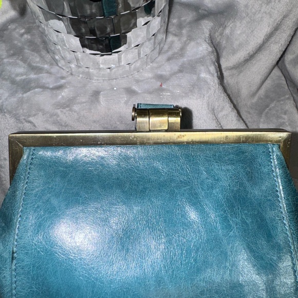 VTG Hobo International Teal Leather Bow Kisslock Handbag - Retro Frame Bag - Picture 6 of 9